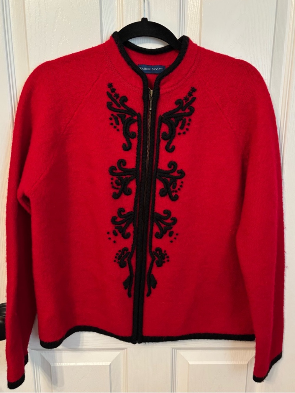 Karen Scott Red Black 100% Wool ZipCardigan Embroidered Made in Australia Medium